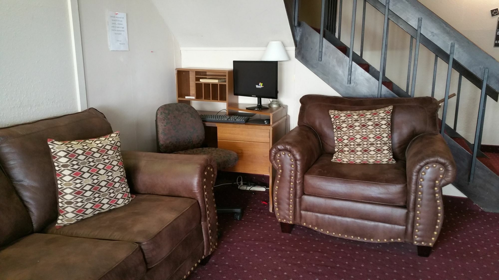 Rodeway Inn Mitchell Bagian luar foto